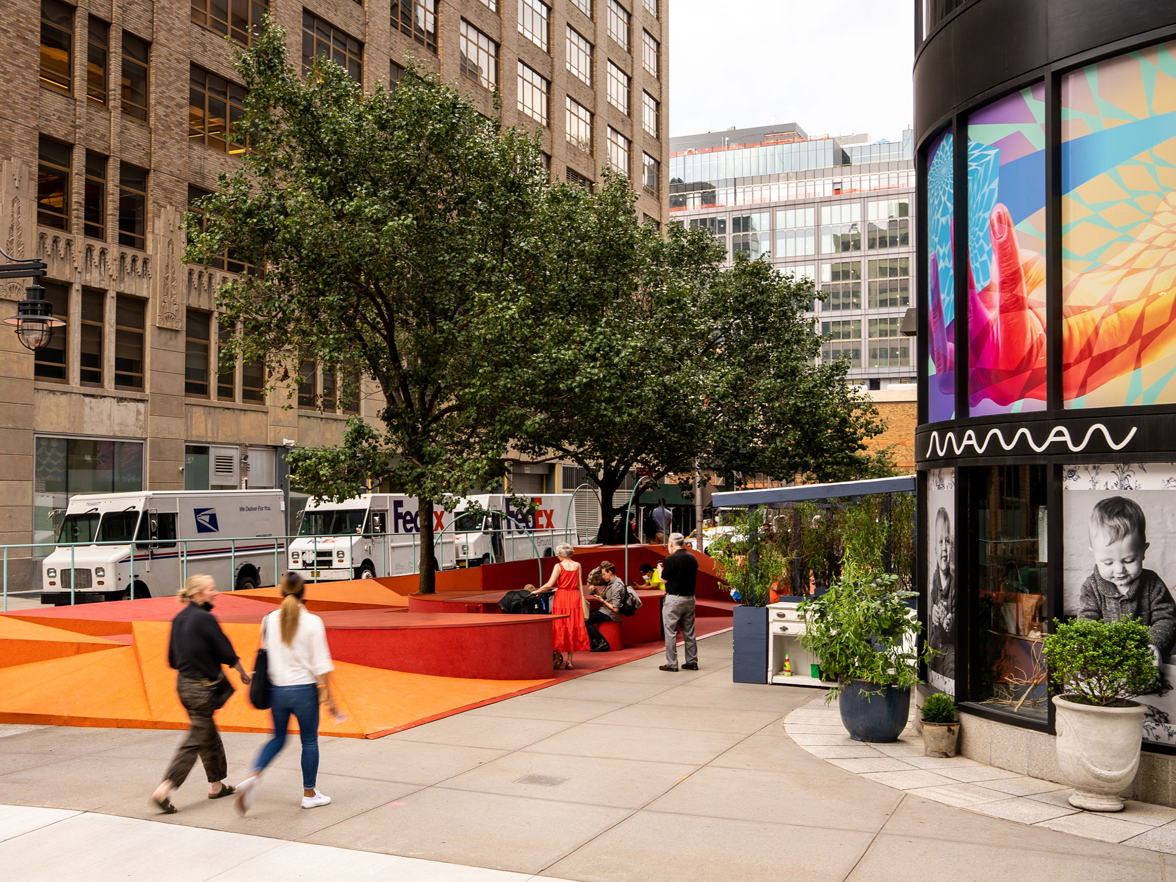 Restorative Ground at Hudson Square