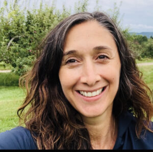 headshot of Dina Weiss, Assistant Chair of Fine Arts and Associate Visiting Professor