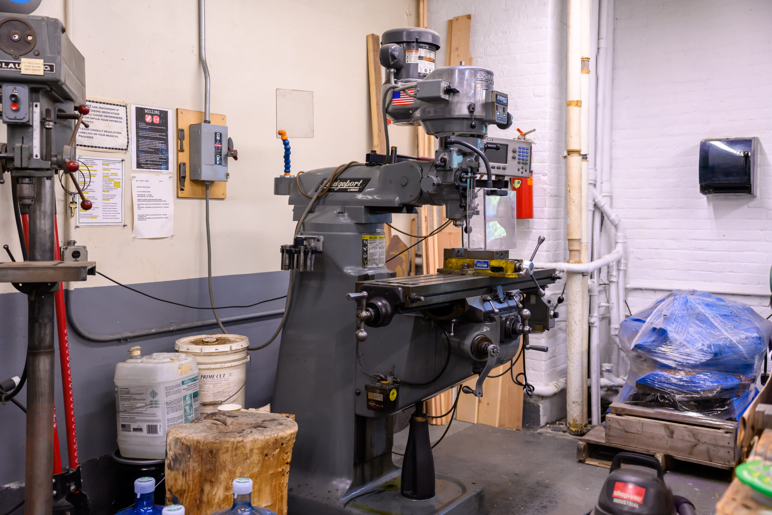 Equipment in the Fine Arts metal shop