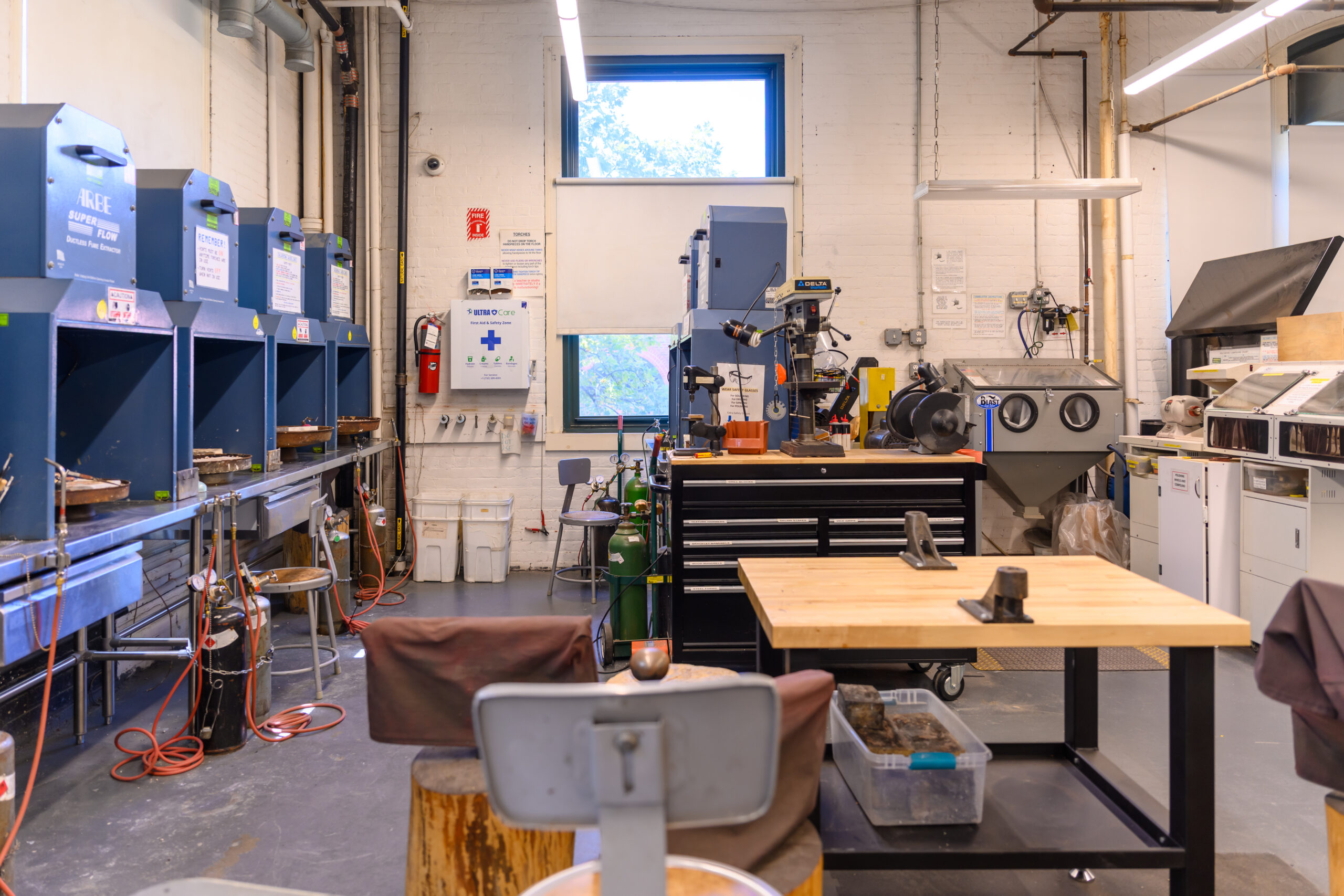 Fine Arts jewelry shop with various equipment and furniture.