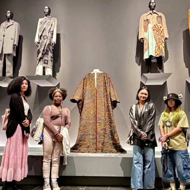 Our Contextualizing Fashion I students recently visited the @metcostumeinstitute to experience the powerful exhibition Superfine: Tailoring Black Style.

This show explores the significance of style in shaping Black identities across the Atlantic diaspora, particularly in the U.S. and Europe. Spanning from the 18th century to today, the exhibition brings together garments, accessories, paintings, photographs, and more, interpreting Black dandyism as both an aesthetic and a form of resistance that opened up new social and political possibilities.

An inspiring and essential look at fashion as a tool for self-expression, empowerment, and change.

#PrattFashion #MetMuseum #Superfine #TailoringBlackStyle #BlackDandies #FashionHistory #DesignEducation #FashionAndIdentity #ContextualizingFashion

@prattinstitute @prattfashion @metmuseum @metcostumeinstitute