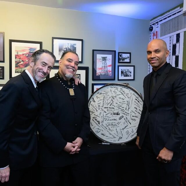 A huge congratulations to the 2025 Society of Illustrators Hall of Fame inductees, including Pratt COMD's own Rudy Gutierrez, Tim O'Brien, and Kadir Nelson! Alongside fellow inductees Peter Arno, Frank R. Paul, and Marie Severin, we celebrated these wonderful artists' contributions to illustration history. Congratulations!!

With a night full of music, friends, motivating speeches, and laughter, it was an evening to remember!

#societyofillustators #illustration #illustrationartists #nyc