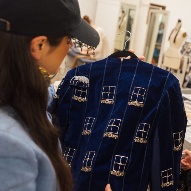 Last week, we had the pleasure and honor of welcoming our 2026 Pratt Fashion Visionary Award, @korinaemmerich, to the studios.

Our senior students had the opportunity to present their collections and portfolios and receive thoughtful feedback on their work.

Thank you, Korina, for your time, generosity, and insight, it was truly inspiring to have you with us.

Photo: Dahlia Dandashi