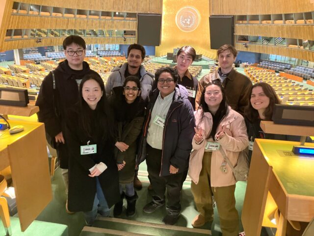 It's the School of Information April '26 newsletter: Prof. Leanne Bowler is retiring, the Assistant Dean is hired, the Amazon Music Student Product Design Challenge winners are announced, and more! Link available in our bio.

Image: United Nations class visit with Prof. Kat Chiluiza, Spring 2026