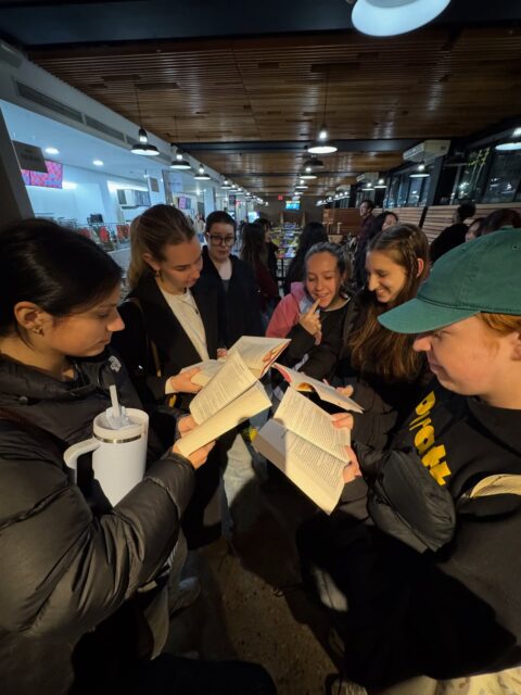 Beyond the Spine brought the books to Midnight Breakfast! Currently, they’re reading Good Material by Dolly Alderton 🥞🥓📚
If you’re interested in joining Beyond the Spine, send us a DM here or find them through Engage!