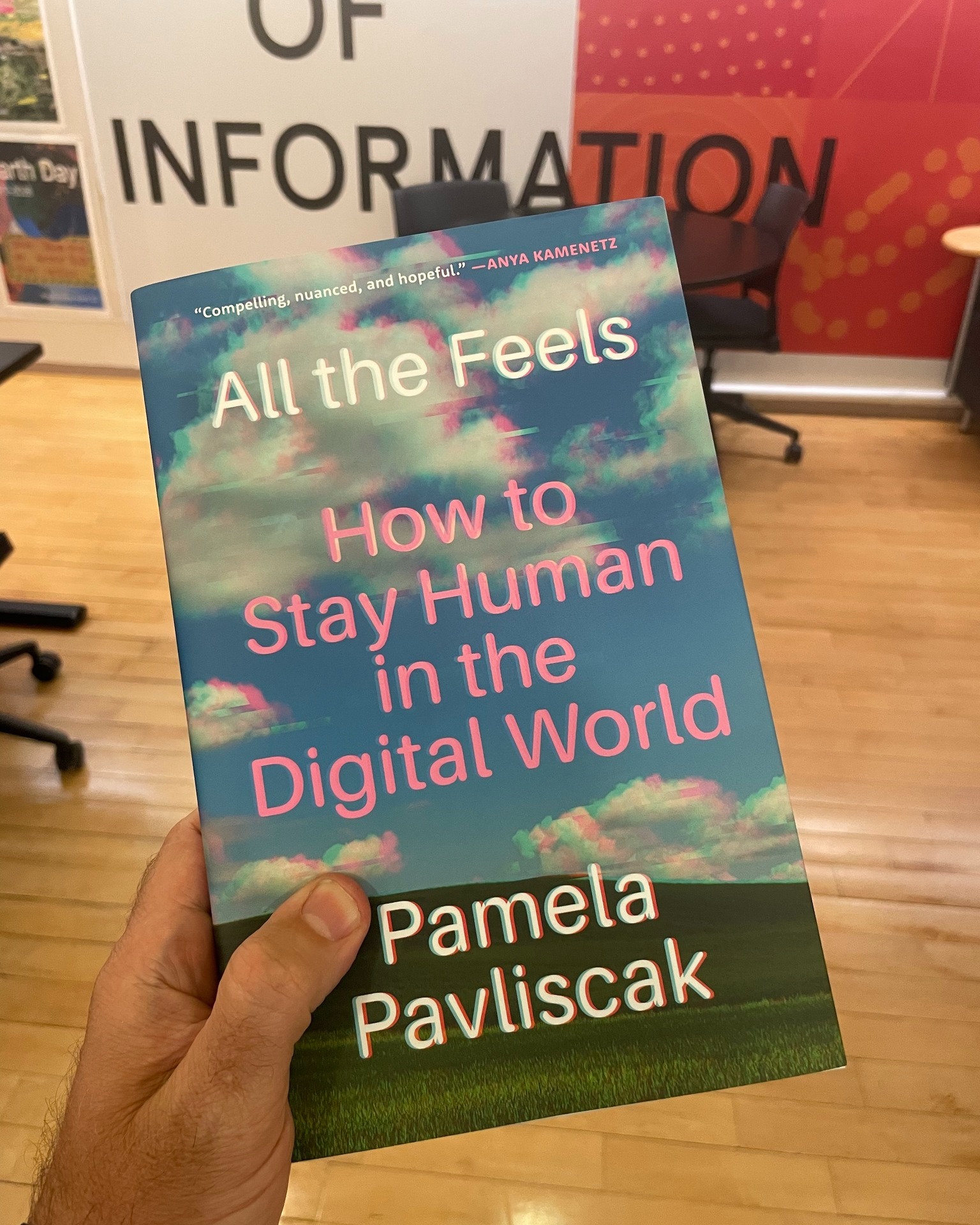 Congrats to Prof. Pamela Pavliscak (@pamelapavliscak )- her new book "All the Feels: How to Stay Human in the Digital World" (Algonquin, 2026) has been published. She is also having a book launch party at the Powerhouse Arena in Dumbo on Thursday at 7pm. More info and to RSVP via the link in our bio. Copy of the book available on the 6th Floor faculty publications display.