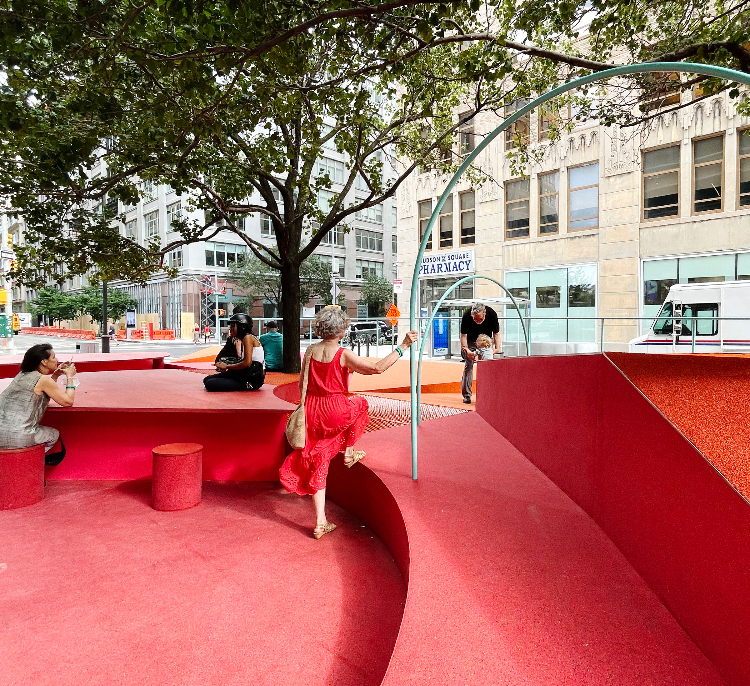 Restorative Ground at Hudson Square