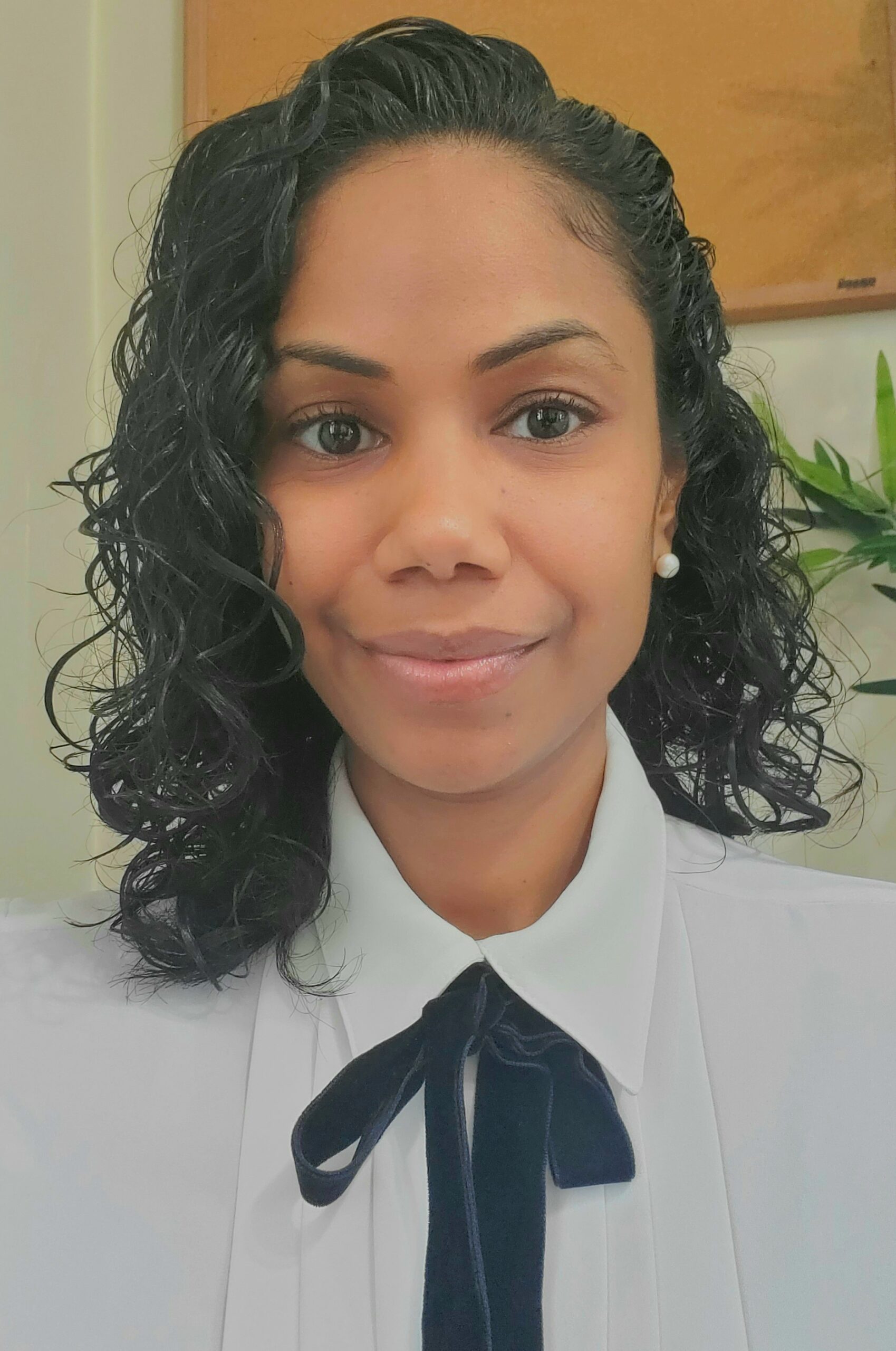 Safia Hibbert Headshot
