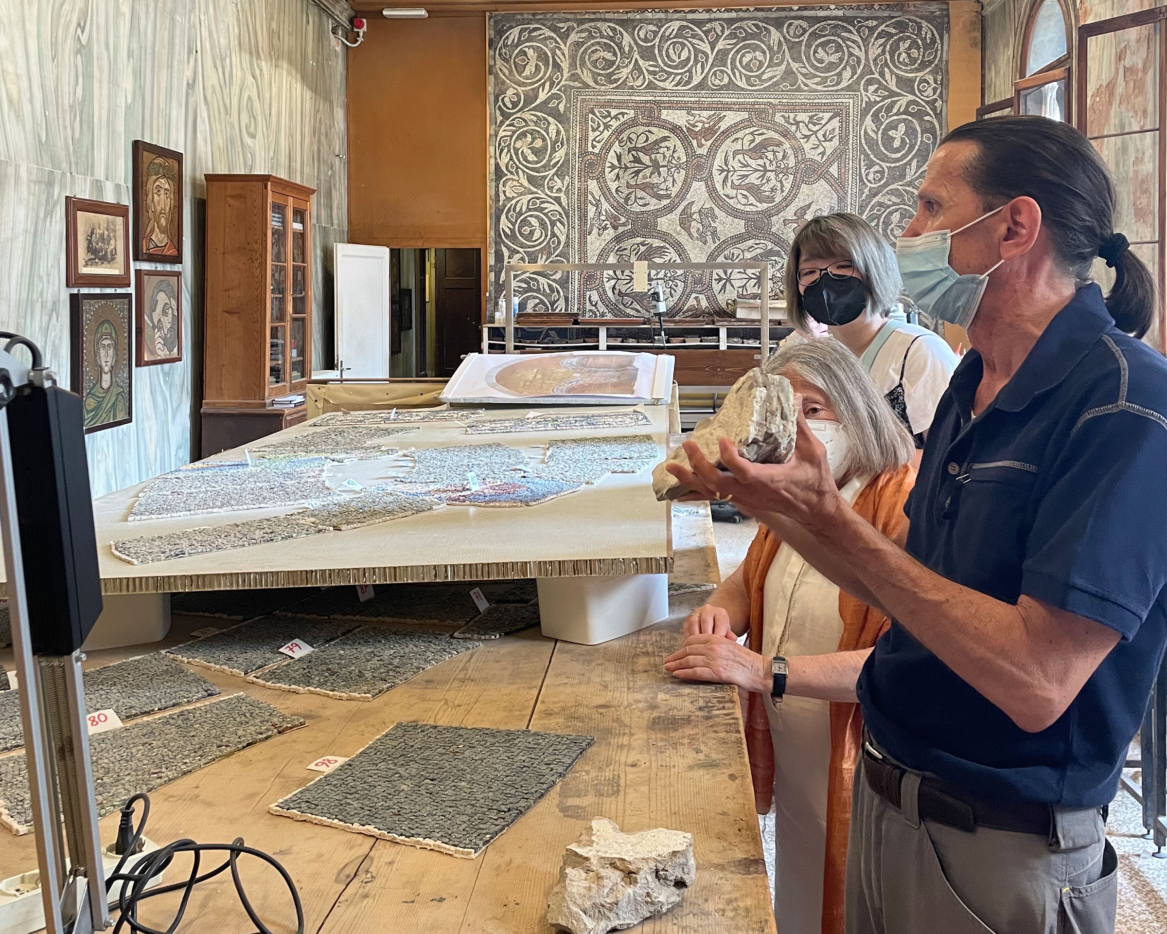 Professor of History of Art and Design Diana Gisolfi’s graduate Materials and Techniques of Venetian Art seminar learns from a master mosaicist about the ongoing conservation of floor and wall mosaics at the Basilica di San Marco (photo by Kate McElhiney)