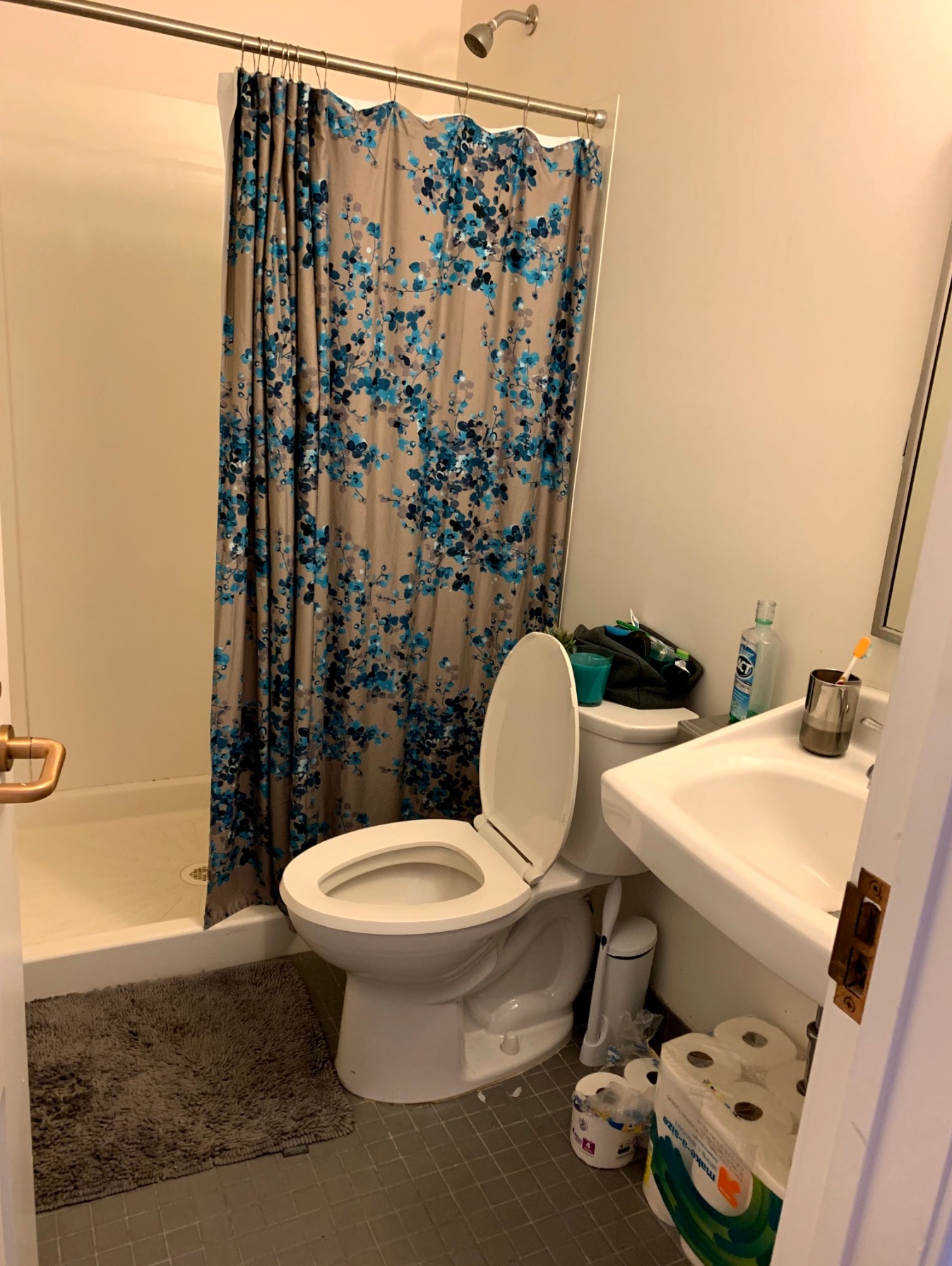 The Townhouses' bathroom.