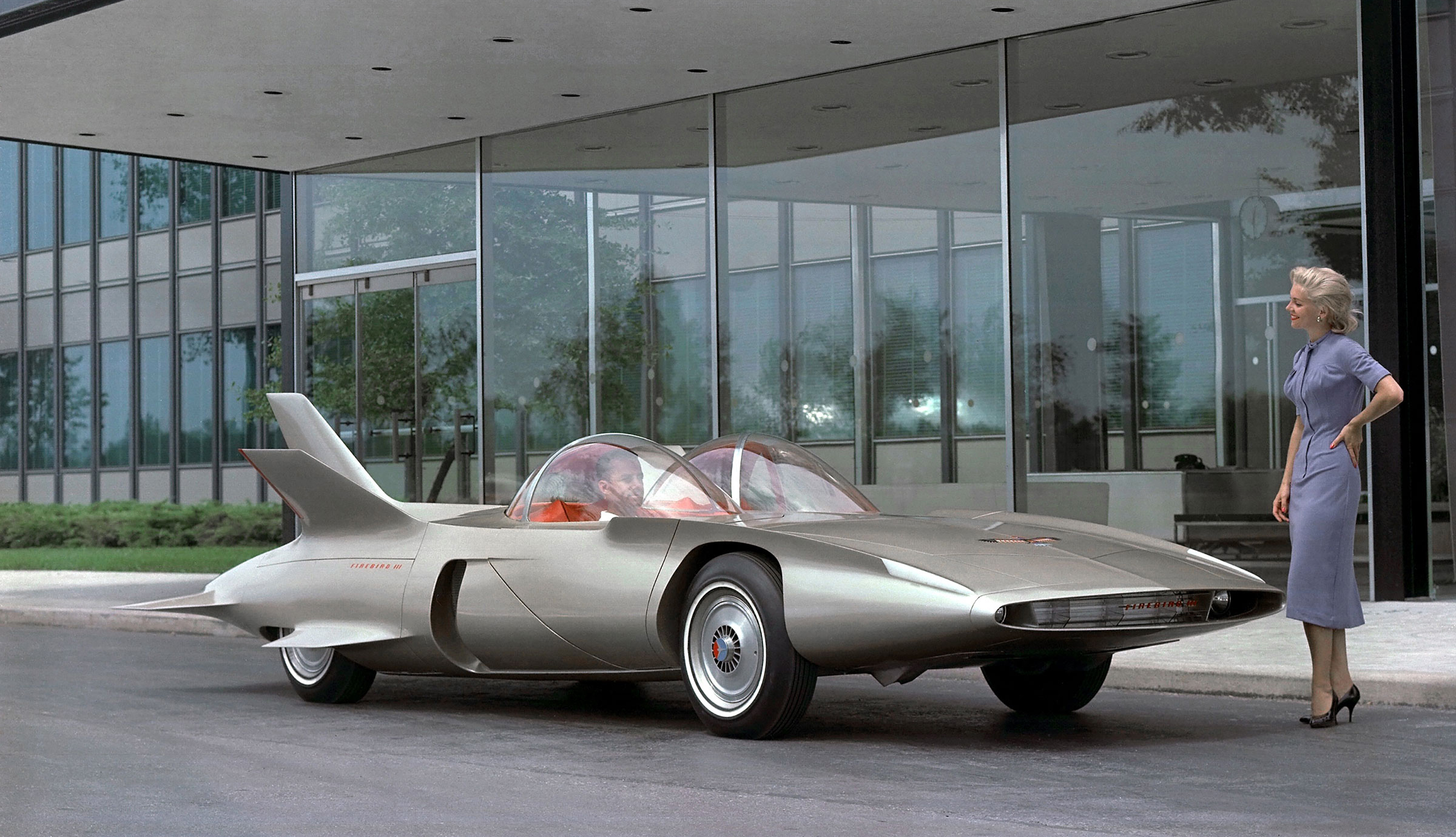 1958 GM Firebird III with a design by Norman “Norm” James, BID ’56, at the GM Tech Center in Warren, Michigan (5/5/1958) (courtesy GM)