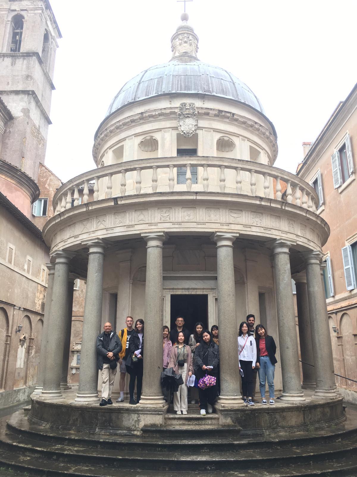 Students at Donato Bramante’s Tempietto di San Pietro in Montorio in Rome
