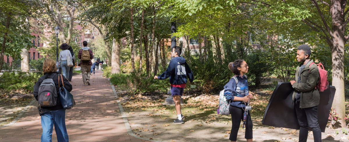 Students on pratt campus