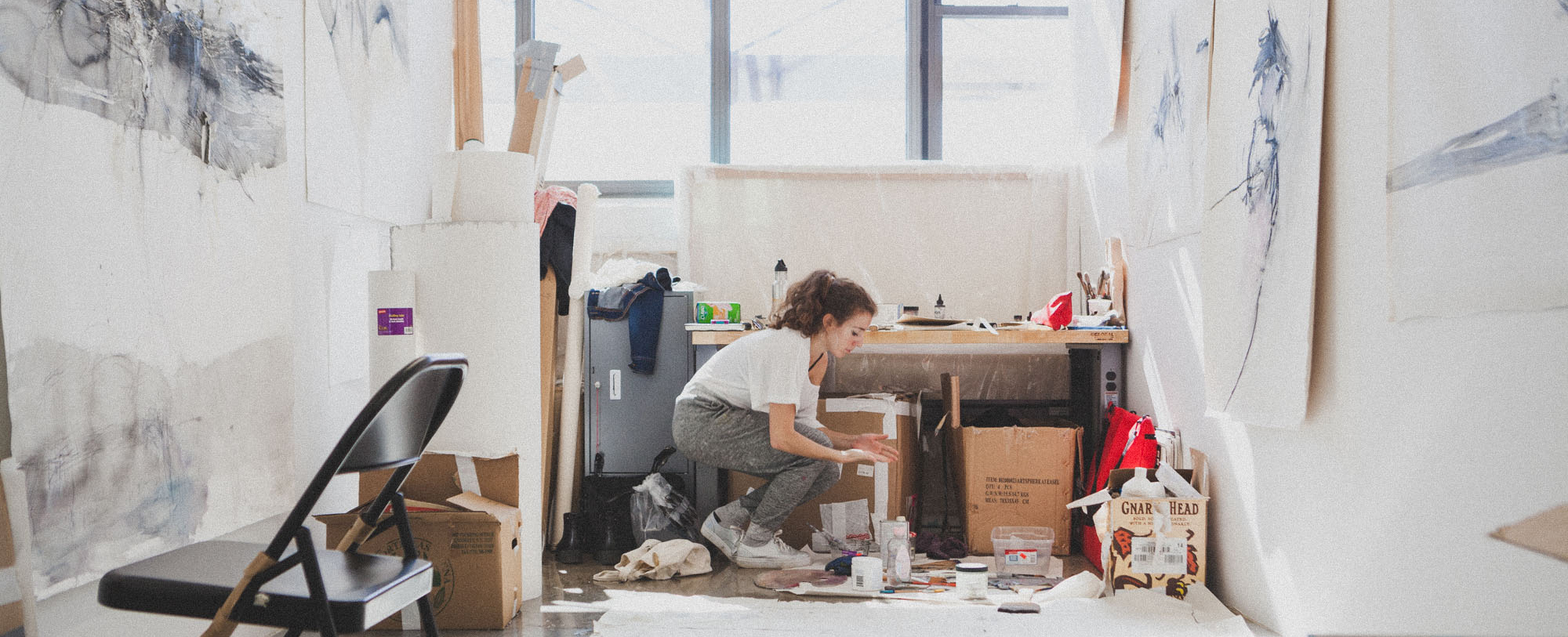 Pratt artist in drawing studio